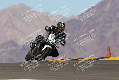 media/Oct-09-2022-SoCal Trackdays (Sun) [[95640aeeb6]]/Turn 9 (1pm)/